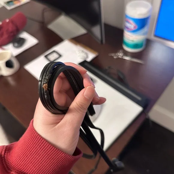 Alienware Silver Gaming Laptop with RGB Backlit Keyboard - Picture 7 of 10